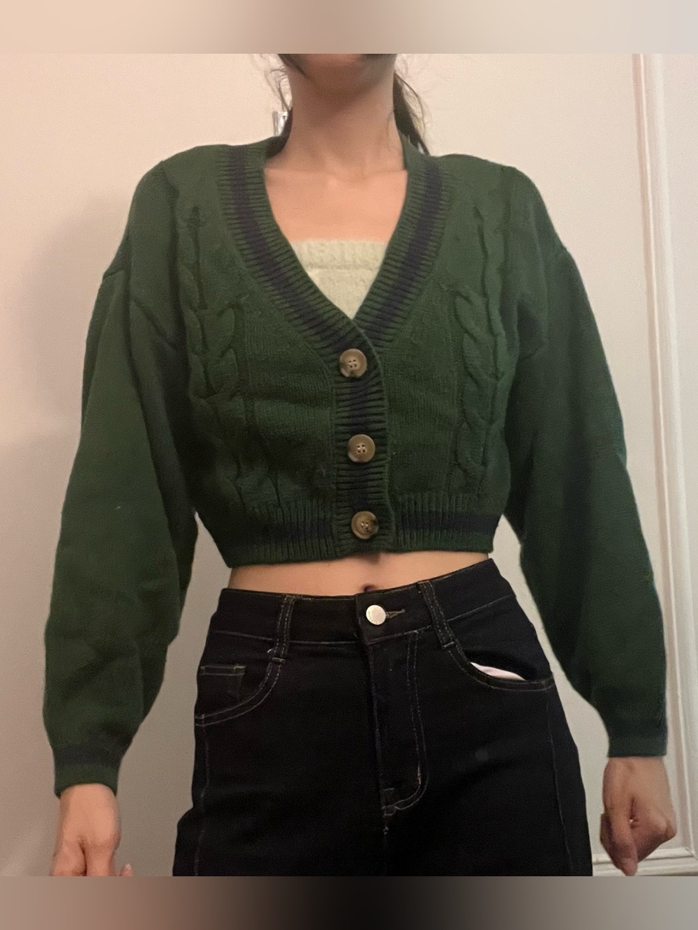 Love Tree Cropped Cable-Knit Cardigan in Forest Green